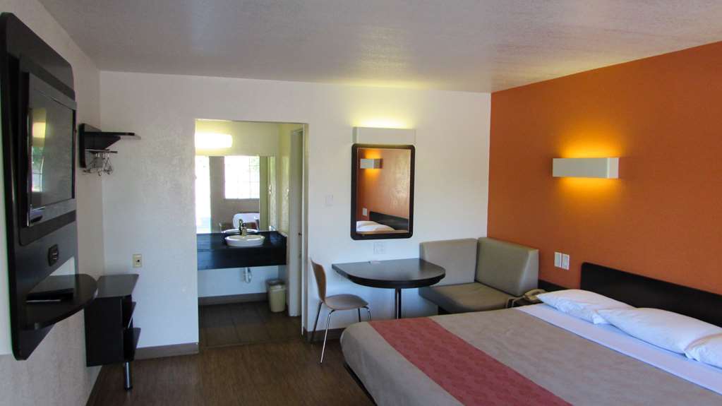 6-stephenville, Tx Hotel